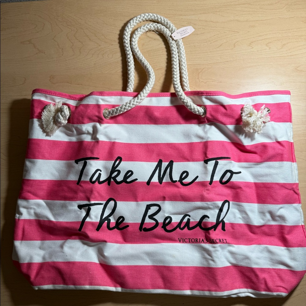 Pink and white striped Victoria's Secret beach bag #beachlife